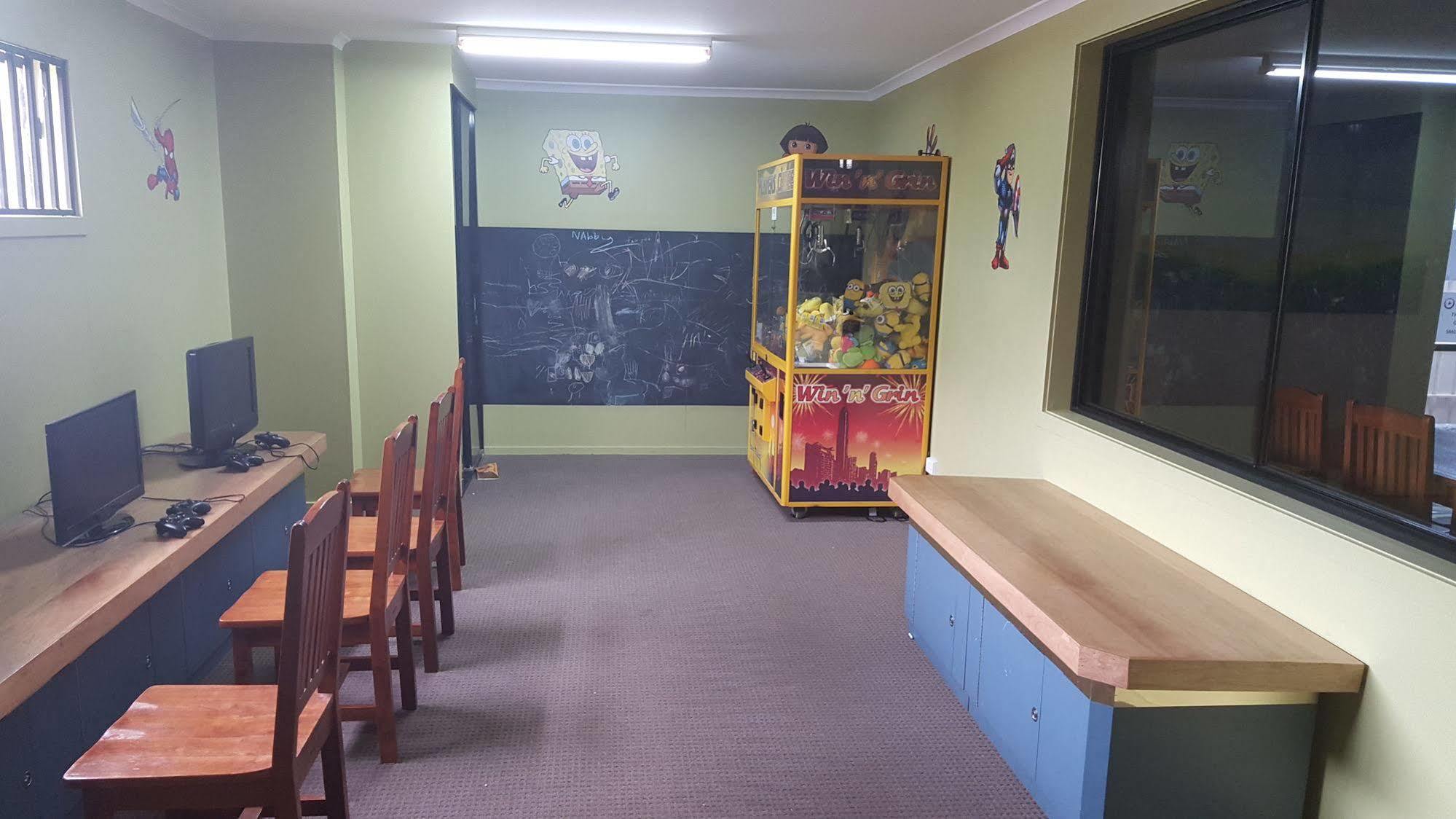 Coro Club Motel Гриффит Экстерьер фото